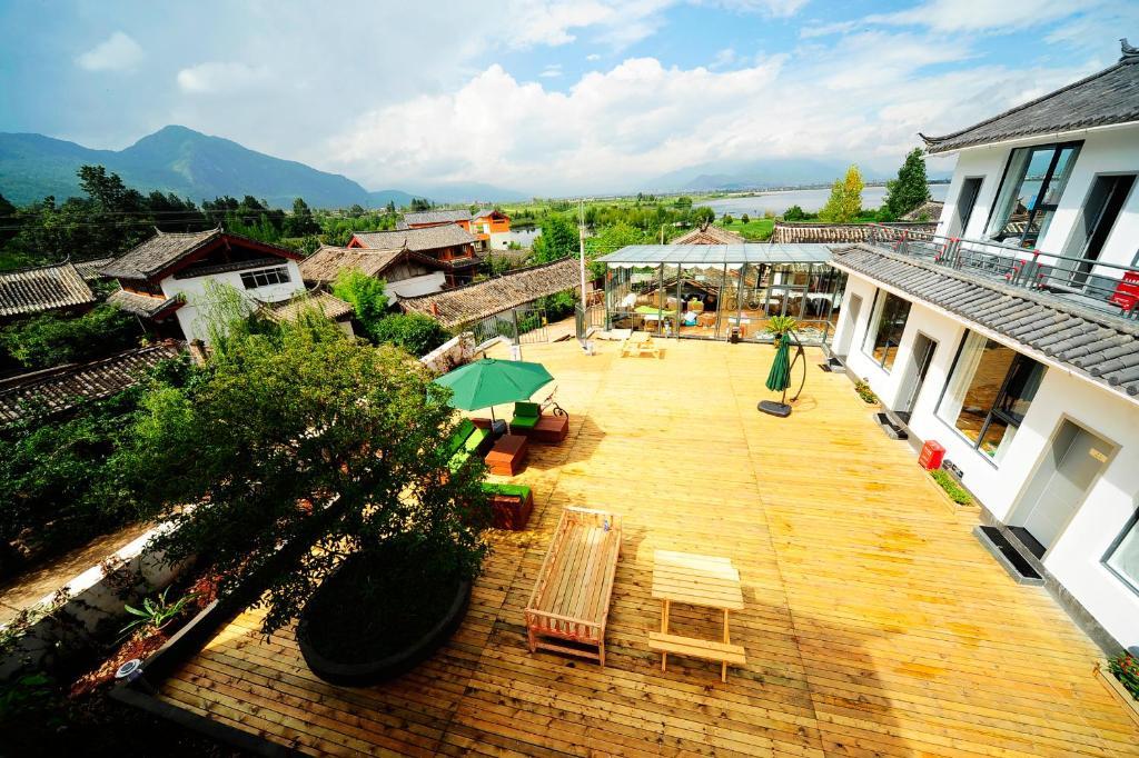 Bike Lijiang Lodge & Club Exteriör bild